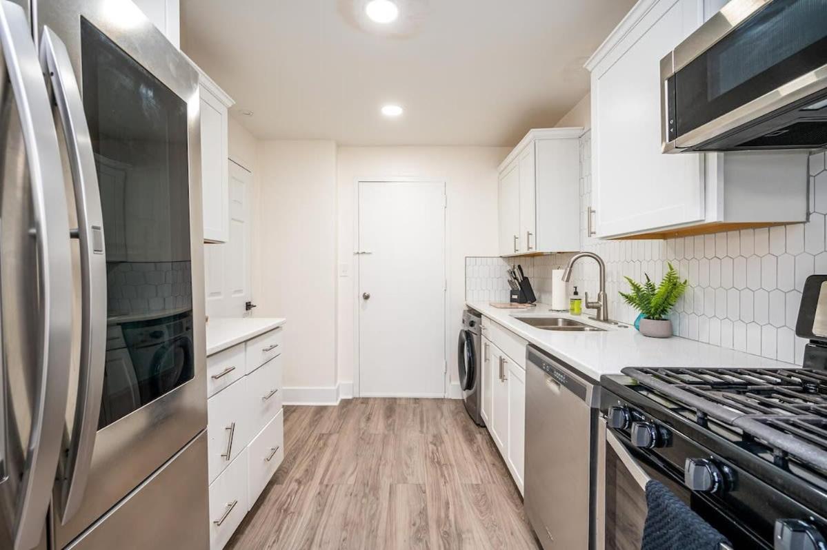 2B1B Modern Downtown Atl Condo W 1 Free Parking Lm1007 Atlanta Eksteriør bilde